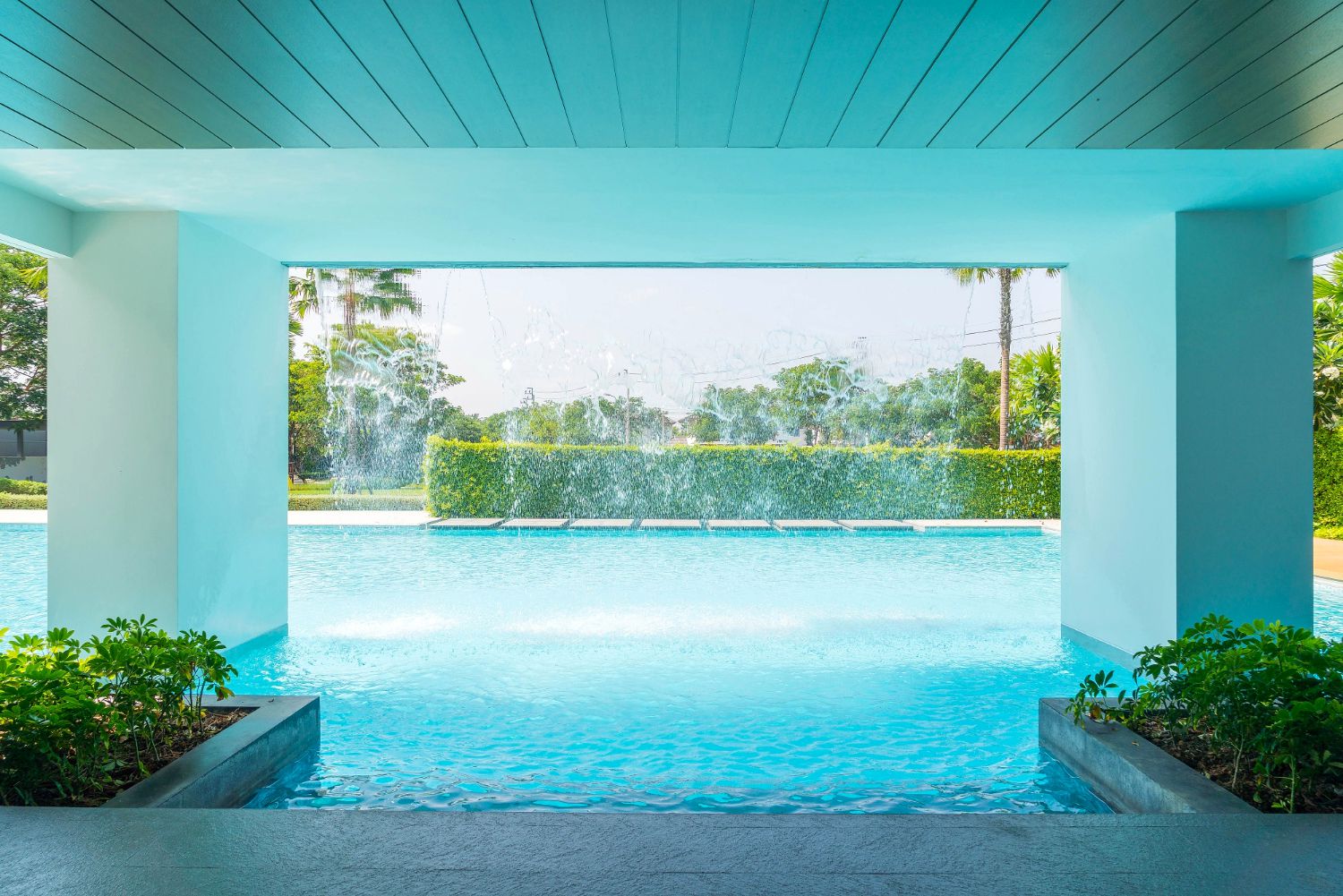 Imperial Pools Будівництво басейнів замовити басейн під ключ ціни Imperial Pools Київ Одеса Харків Дніпро Львів  Полтава Івано-Франківськ