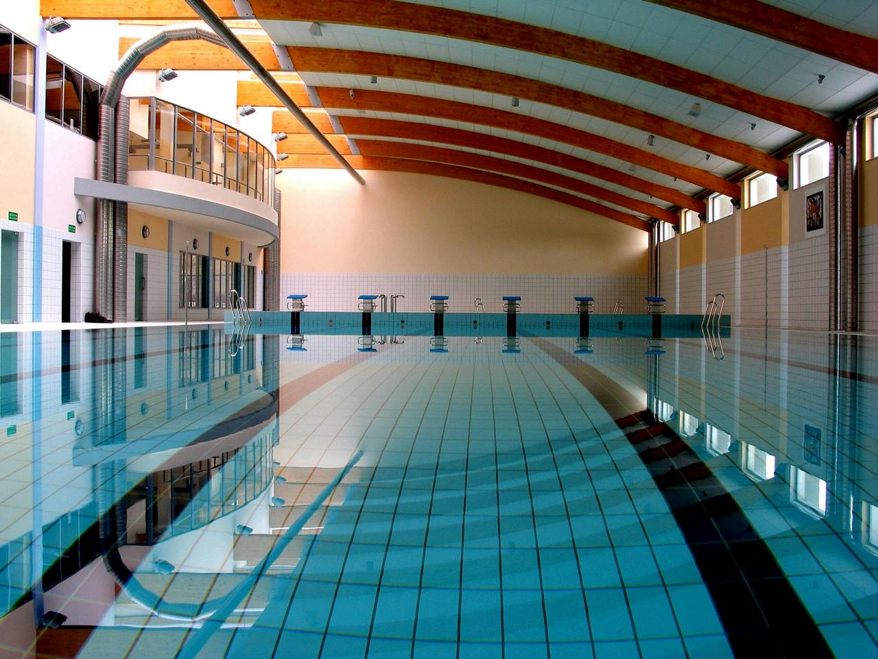 Imperial Pools Замовити басейн під ключ будівництво басейнів ціни ImperialPools Україна Івано-Франківська Львівська область Карпати