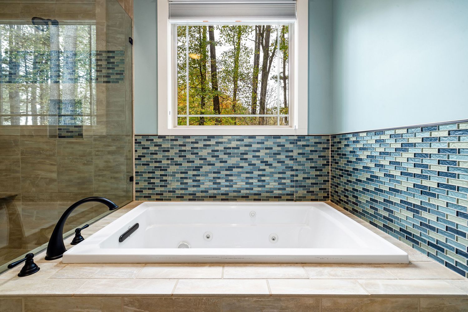 Гідромасажний басейн під ключ обладнання Imperial Pools Україна